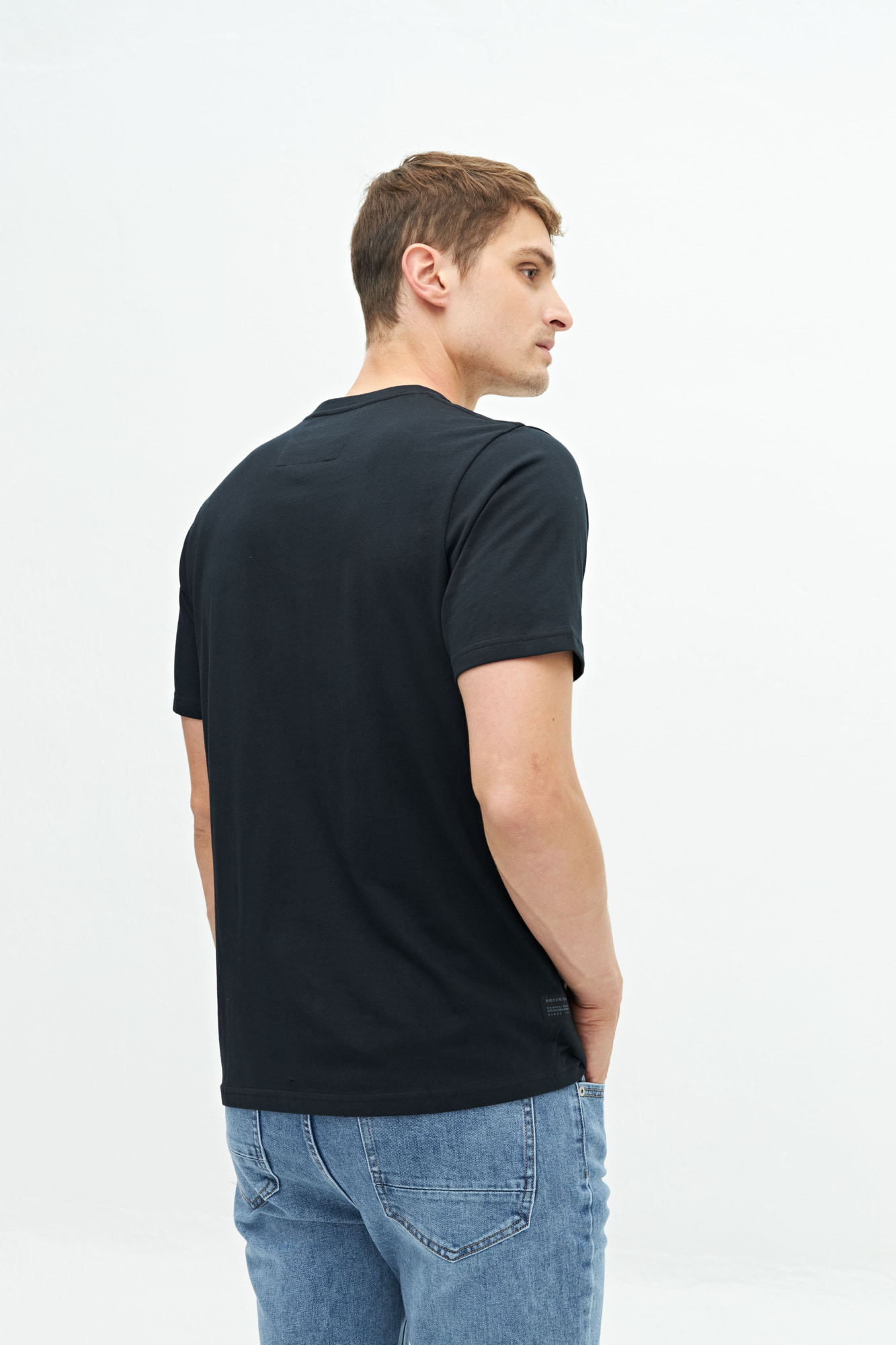 REMERA HUGO