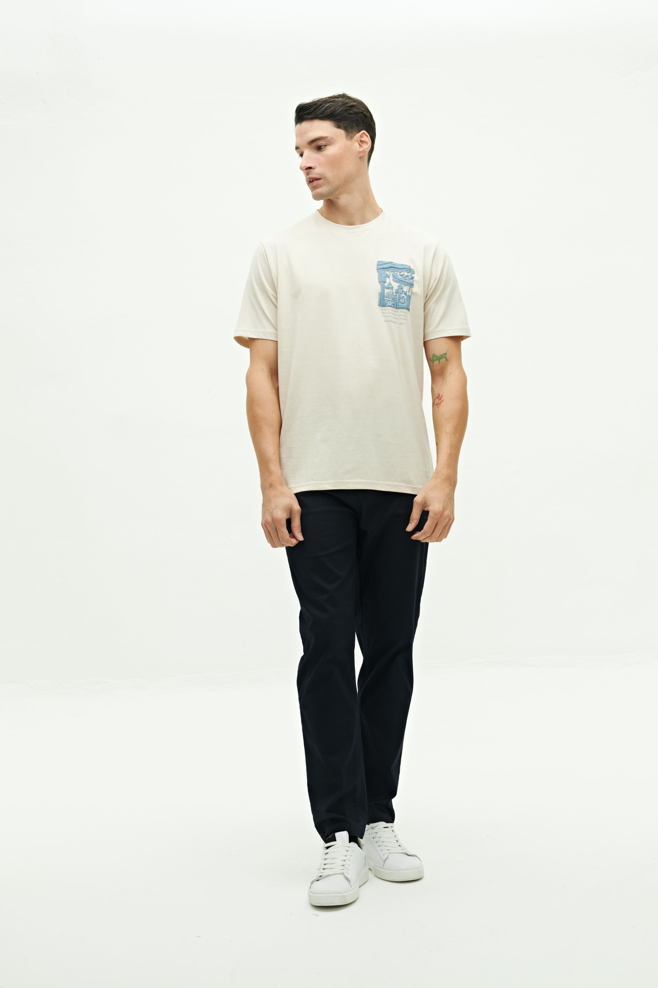 REMERA LOUIS