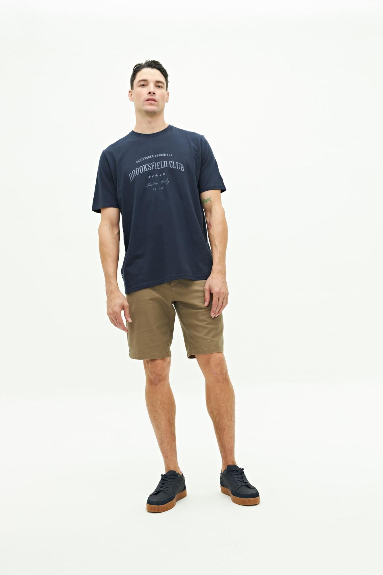 REMERA ETIENNE