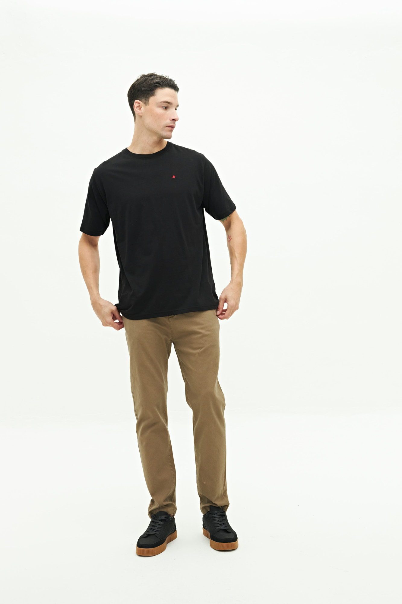 PANTALÓN CHINO CORTAZAR