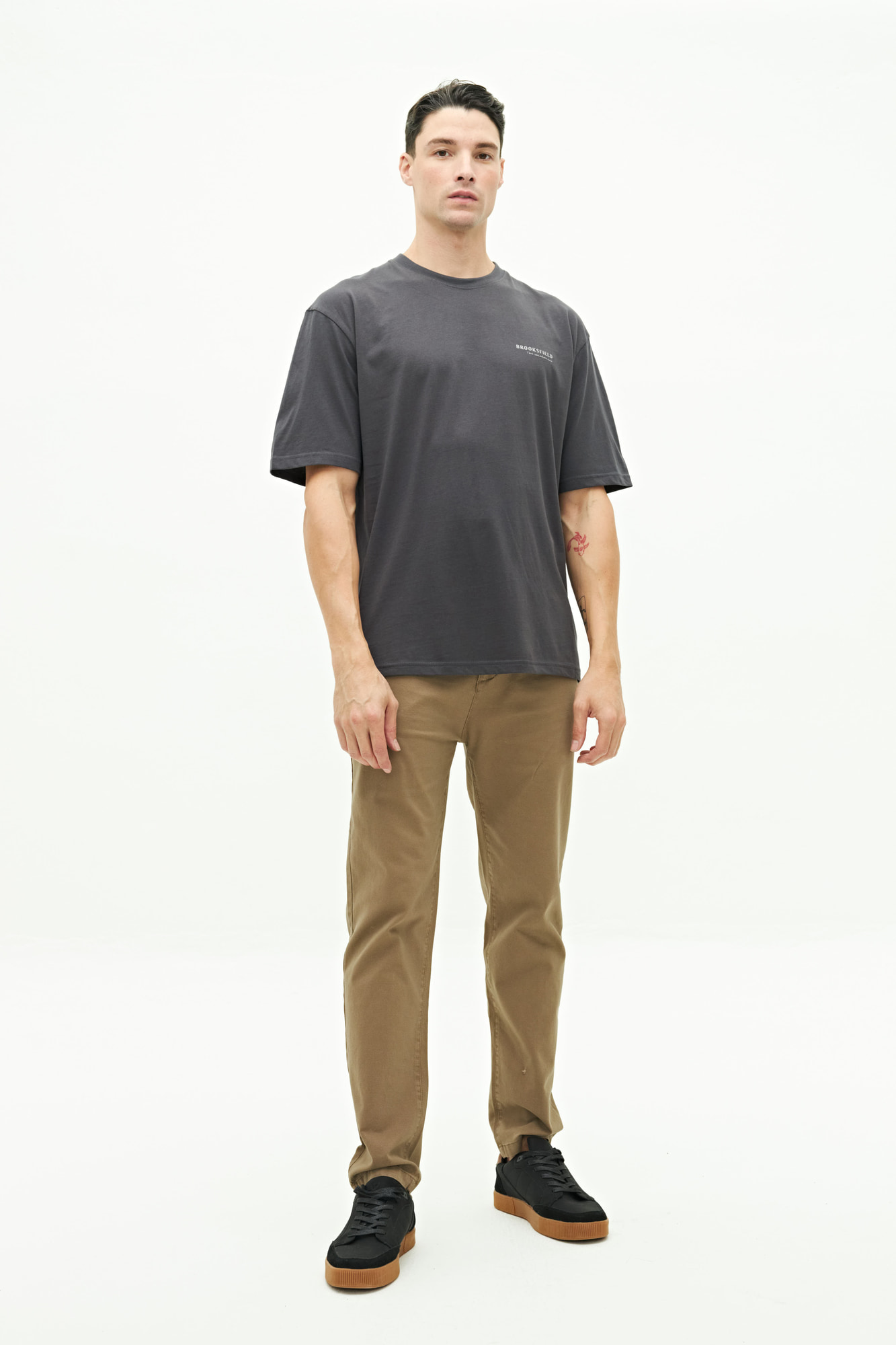 REMERA HENRI