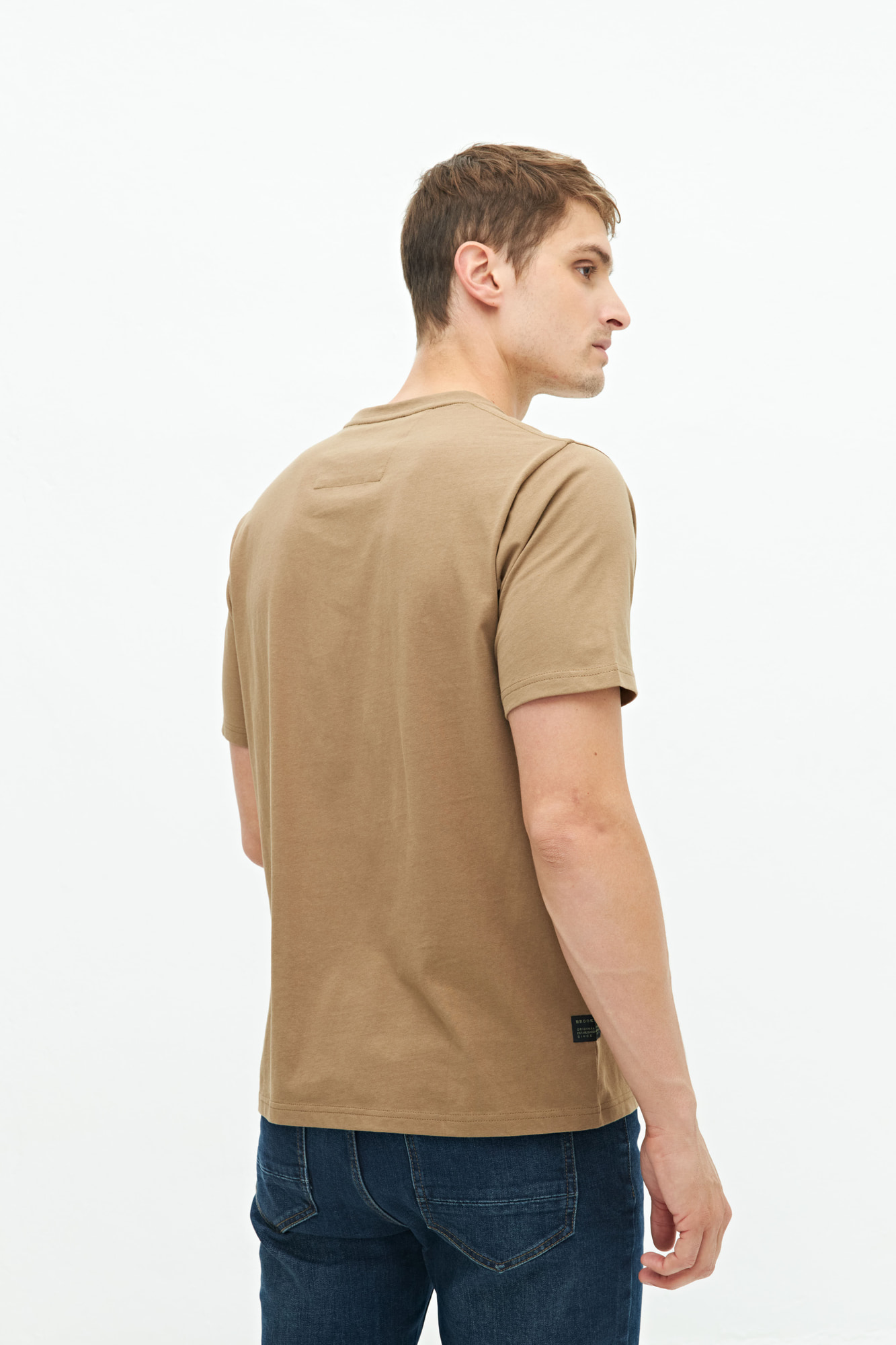 REMERA HANDAL