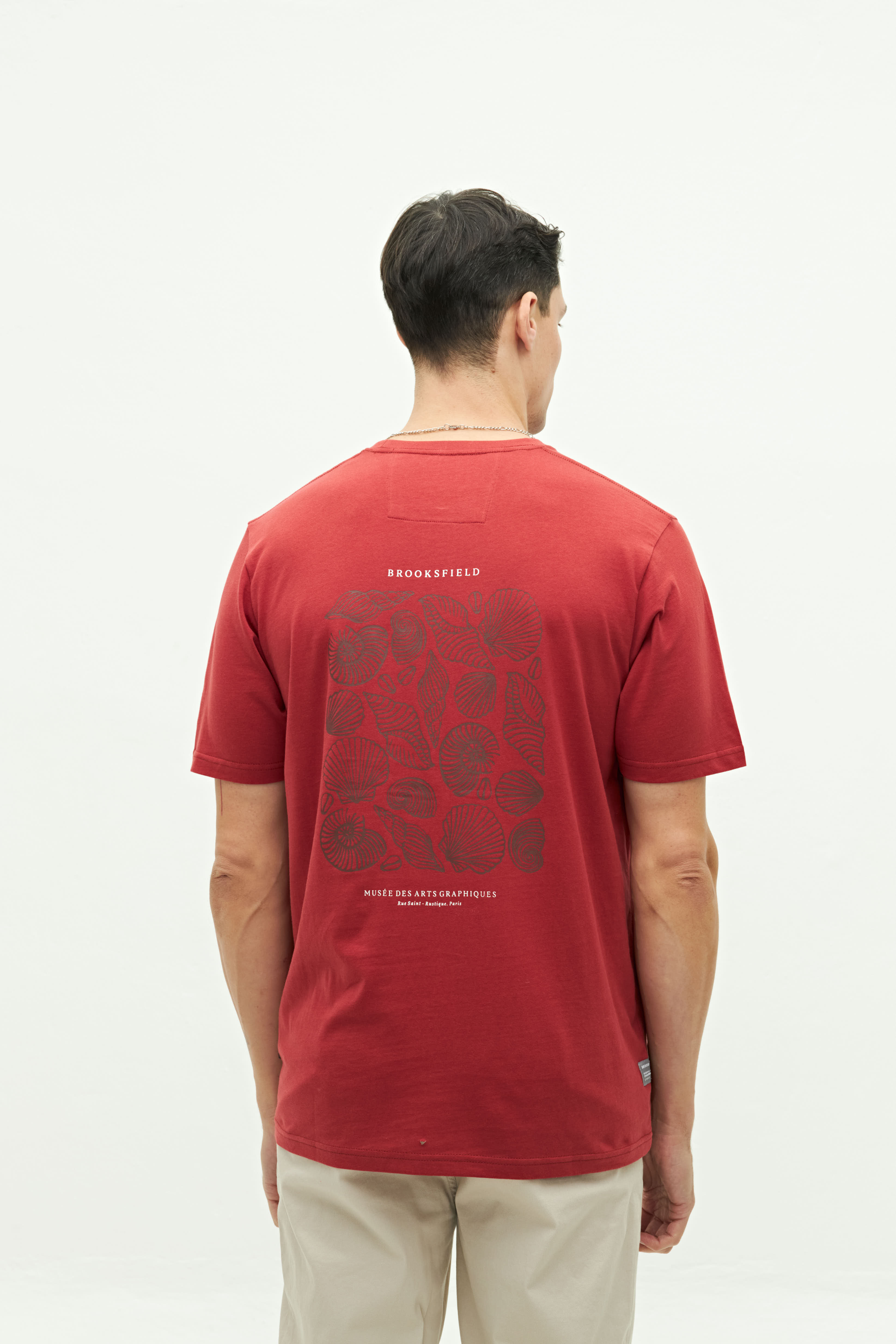REMERA OLIVIER