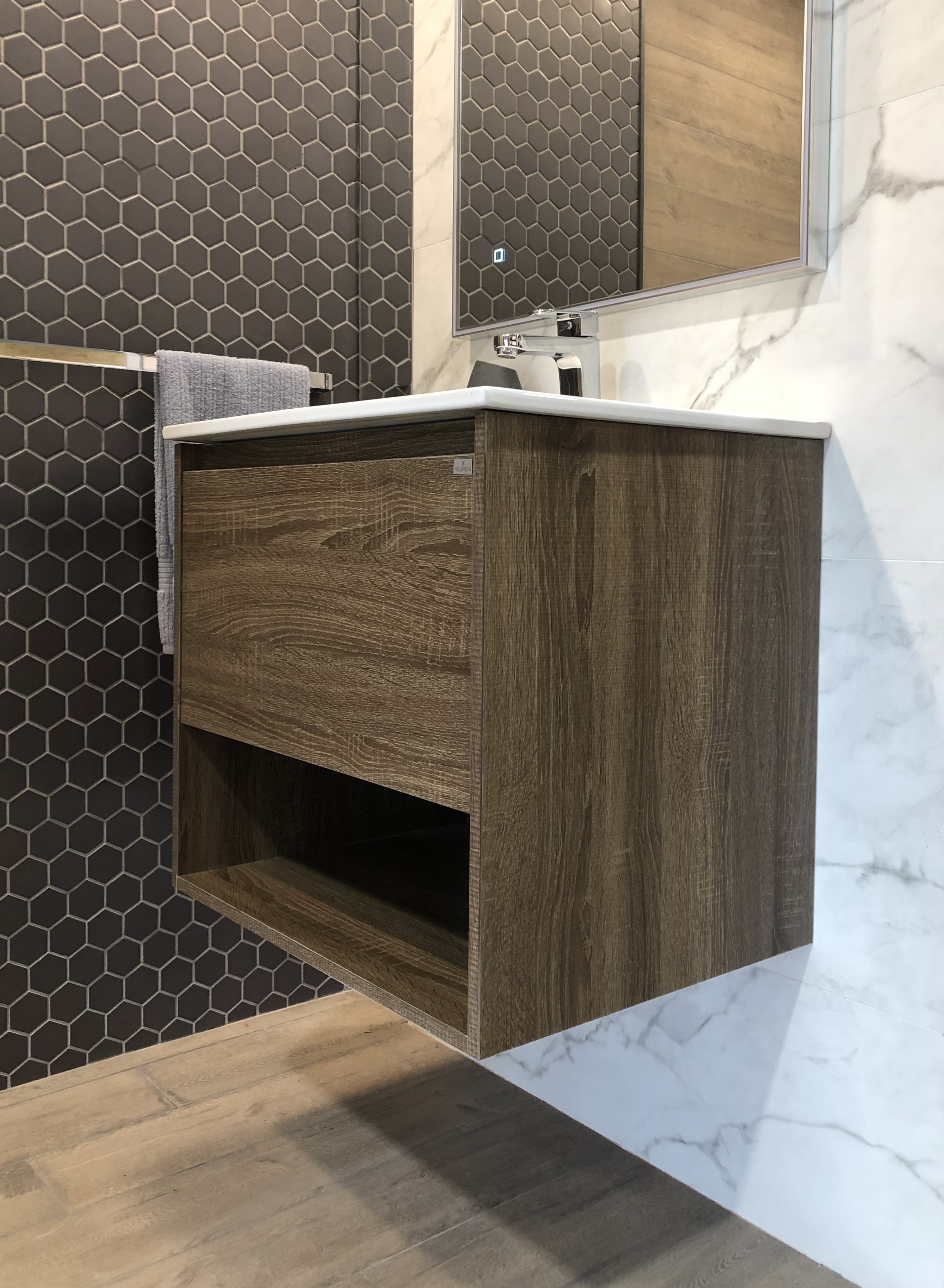 KLIPEN EC-1958/60 DARK OAK MUEBLE 61X47 C/BACHA SIN VALV