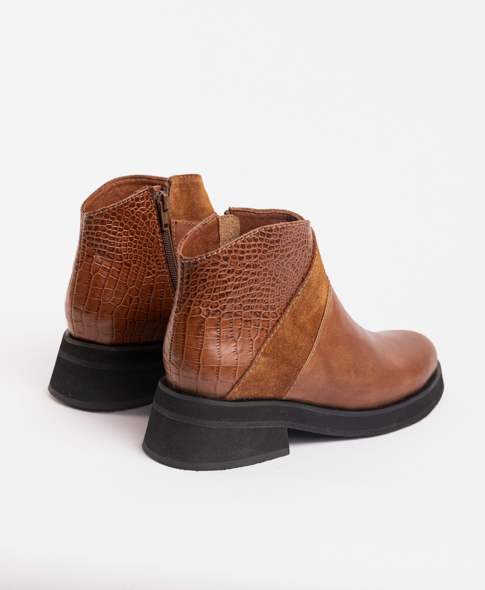 BOTA SUIZA